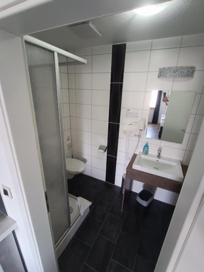 Boardinghouse Sinsheim Zentral Am Burgplatz Hostel Εξωτερικό φωτογραφία