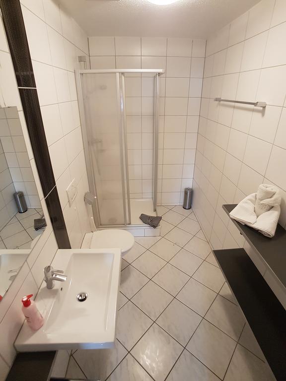 Boardinghouse Sinsheim Zentral Am Burgplatz Hostel Εξωτερικό φωτογραφία